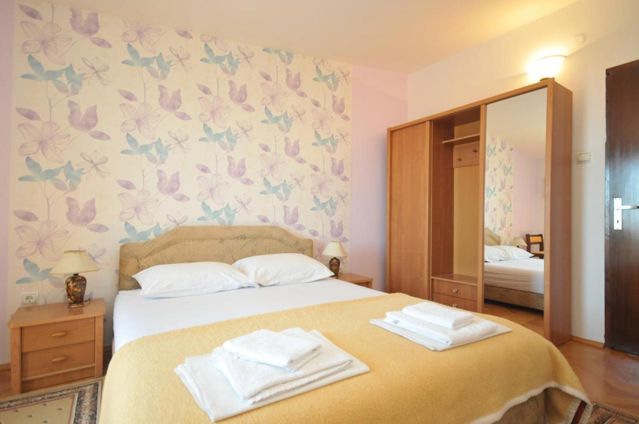 Apartments Balic Sveti Stefan Eksteriør bilde