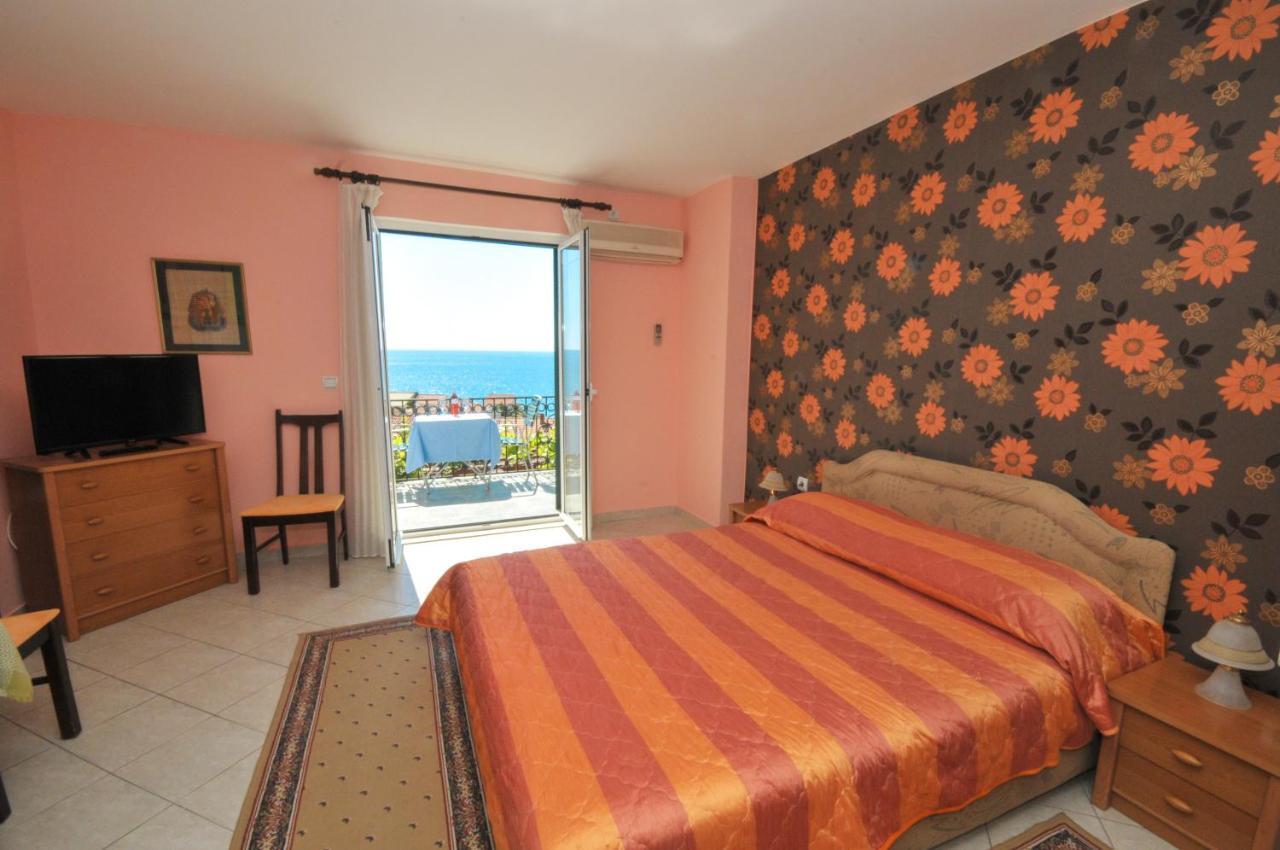 Apartments Balic Sveti Stefan Eksteriør bilde
